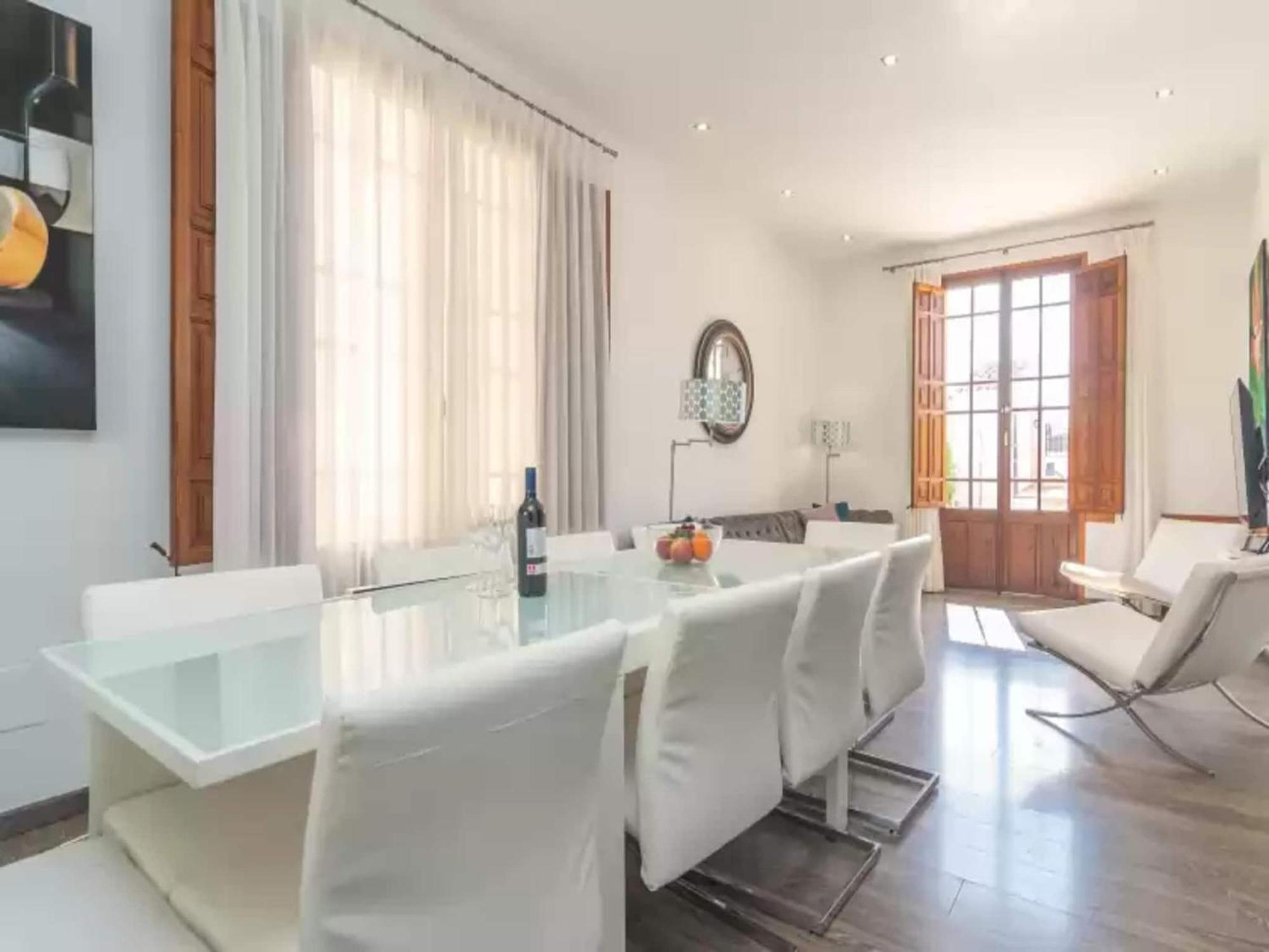 With Private Pool In Villa Llubí