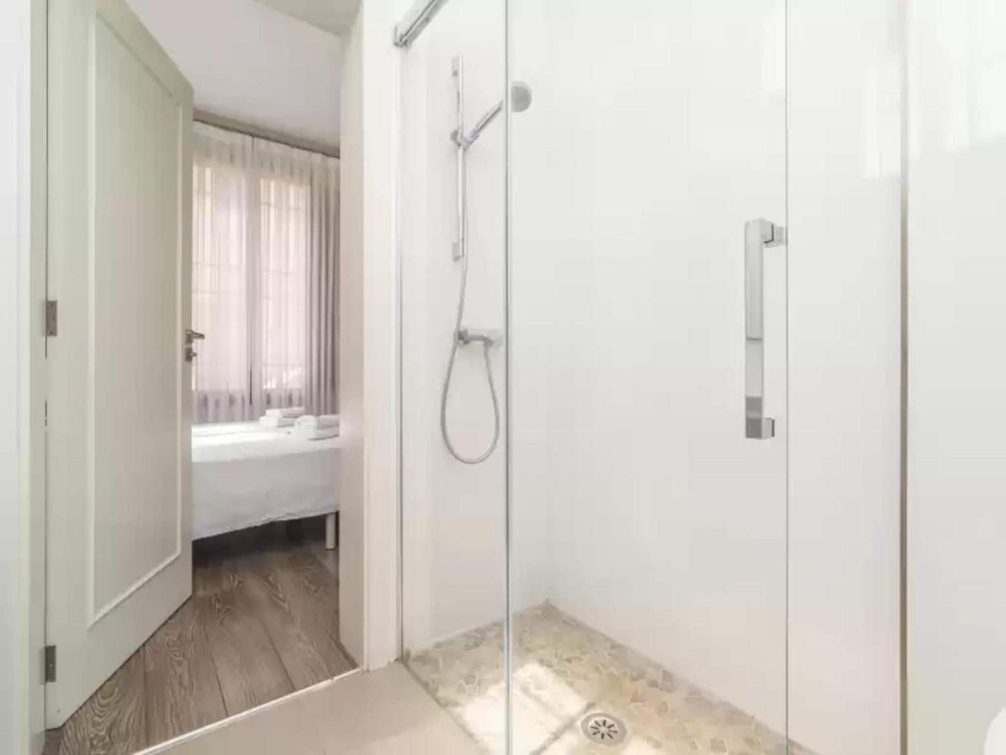 With Private Pool In